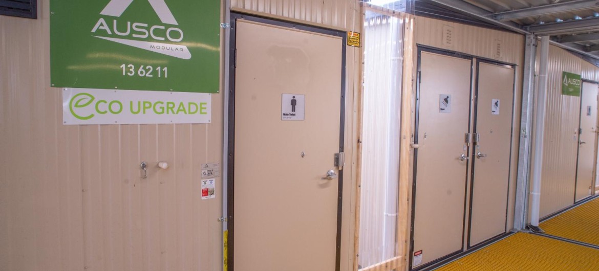 Temporary site buildings