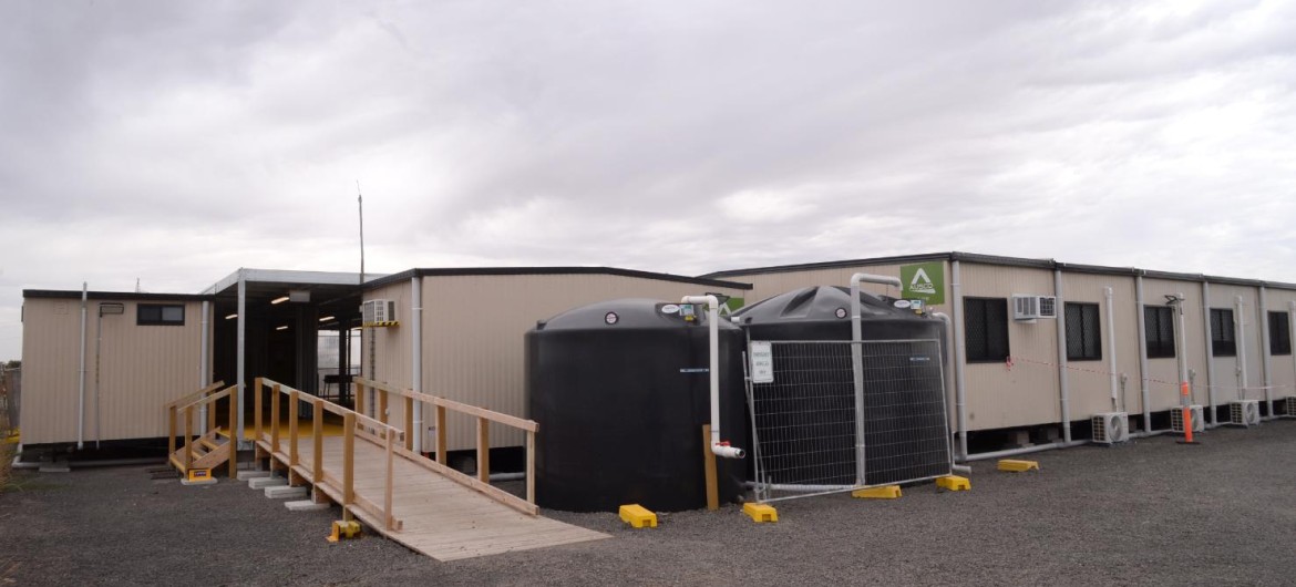 Temporary site buildings